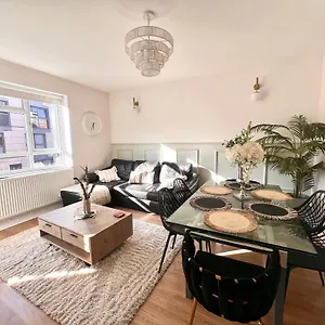 3 Minutes To Tower Of Trendy Shoreditch Recently Refurbished 3 Bedrooms Sleeps 8 Reino Unido